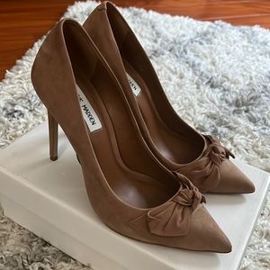 Steve Madden Pumps